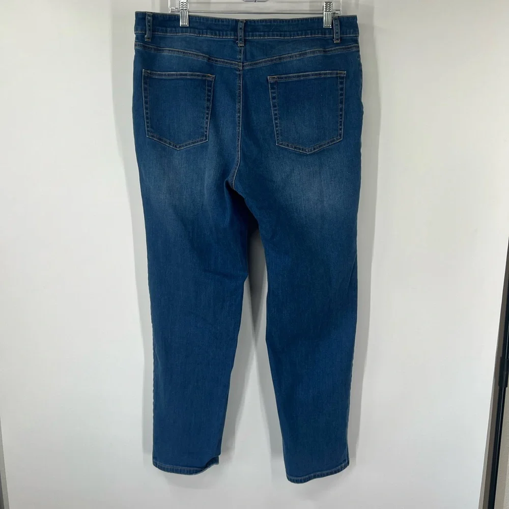 Garnet Hill Mid-Rise Straight Leg Jeans - Picture 5 of 8
